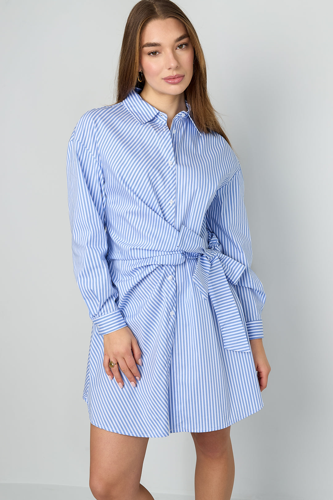 Vestido Camisero Anudado Mujer a Rayas — Estilo Casual, Primavera/Verano