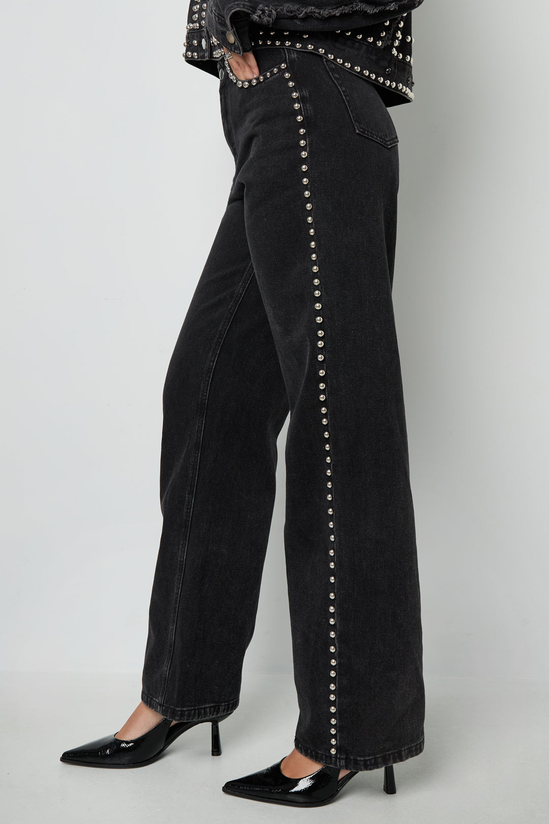 Pantalones Rectos Mujer con Remaches — Algodón Tejido, Estilo Urbano